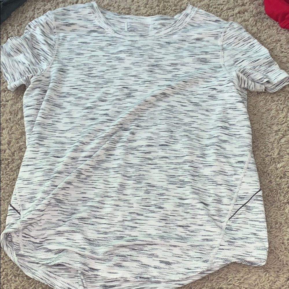 LULULEMON SHIRT